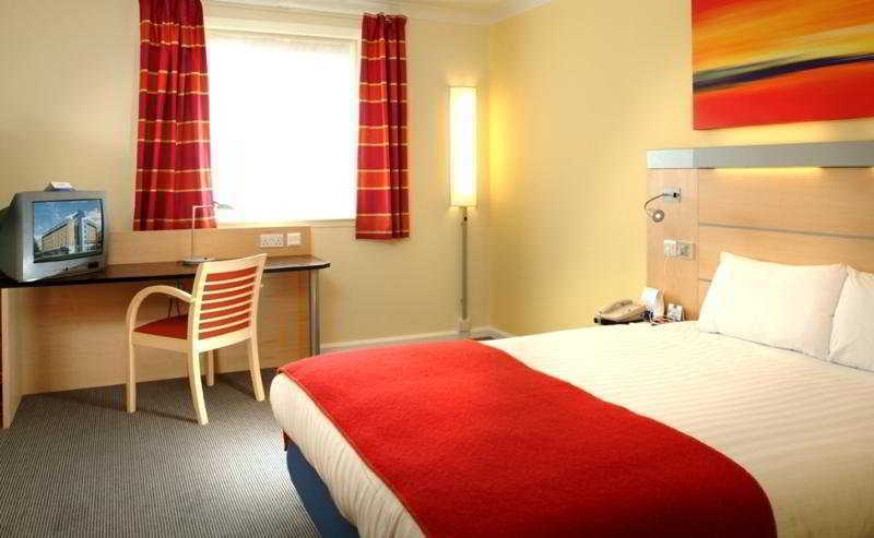 Holiday Inn Express Earls Court, An Ihg Hotel London Eksteriør bilde